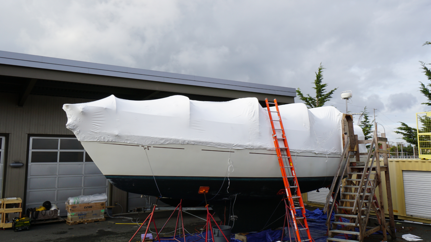 Shrink wrap on sailboat